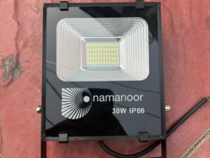 پروژکتور ال ای دی SMD سری طلایی 30 وات نمانور